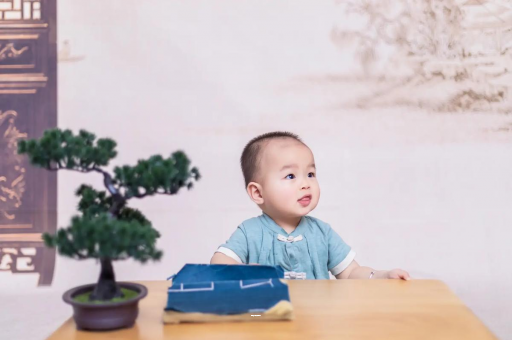 广州借卵试管代怀包男孩宝宝发烧可以洗澡吗